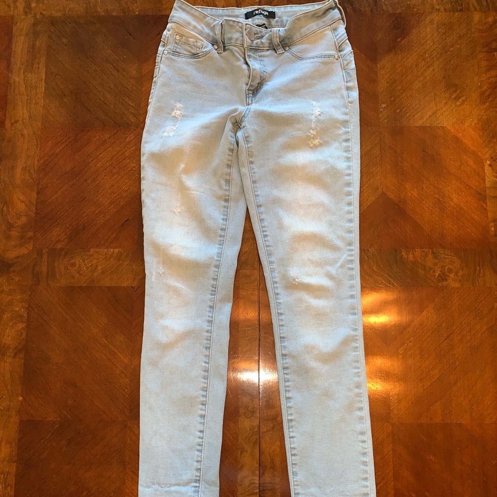 Refuge washed out jeans
